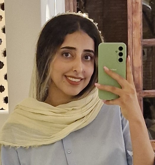 زهرا اکبری فرد