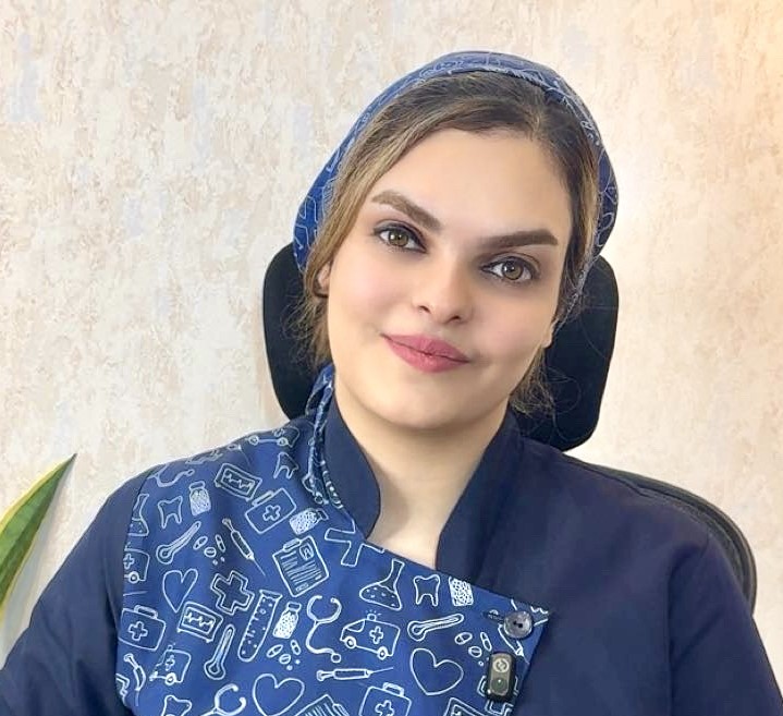 ثمین نبوی نژاد