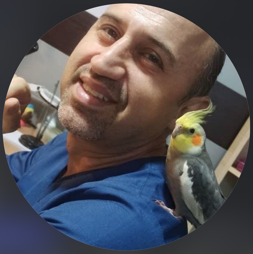 کلینیک تخصصی پرندگان دکتر مددی